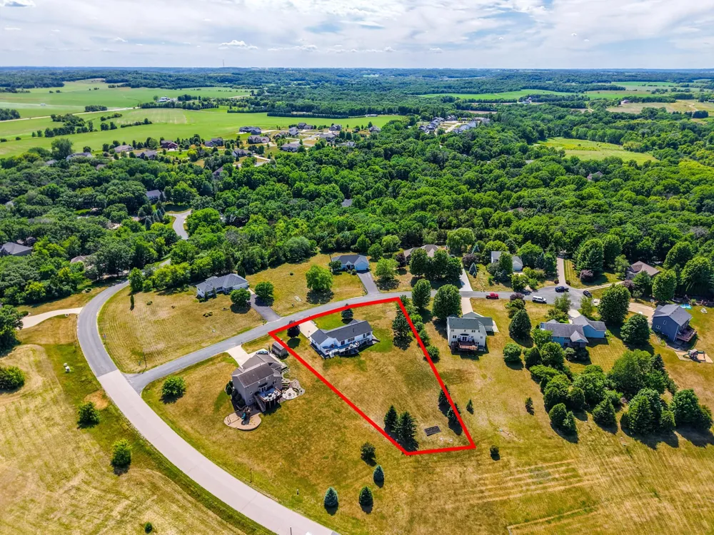 1090 Cedar Ridge Lane SW Oronoco, MN 55960