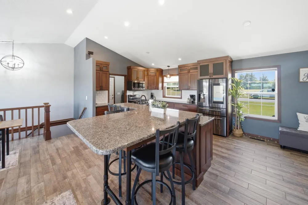 1090 Cedar Ridge Lane SW Oronoco, MN 55960