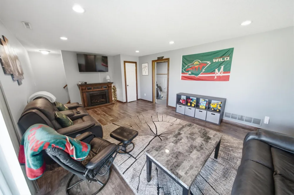 1090 Cedar Ridge Lane SW Oronoco, MN 55960
