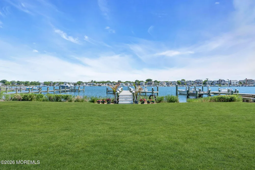 306 Fisk Avenue Brielle, NJ 08730