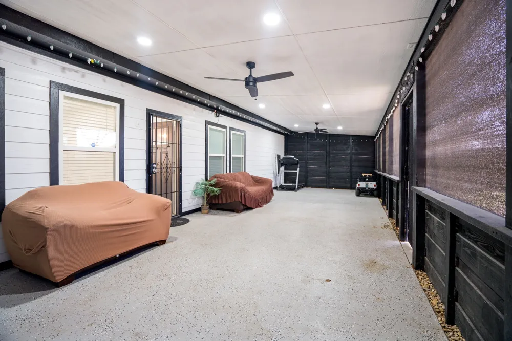 3505 Wood Oak Drive Balch Springs, TX 75180