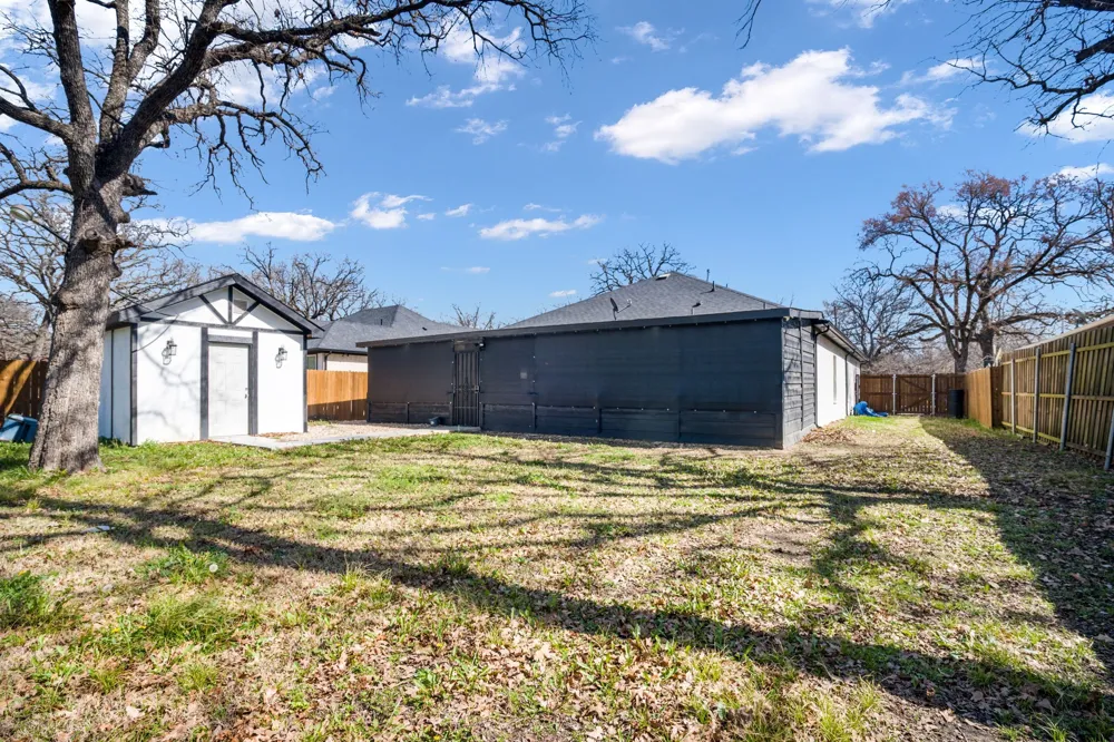 3505 Wood Oak Drive Balch Springs, TX 75180