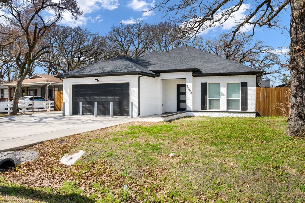 3505 Wood Oak Drive Balch Springs, TX 75180