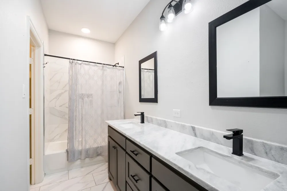 3505 Wood Oak Drive Balch Springs, TX 75180