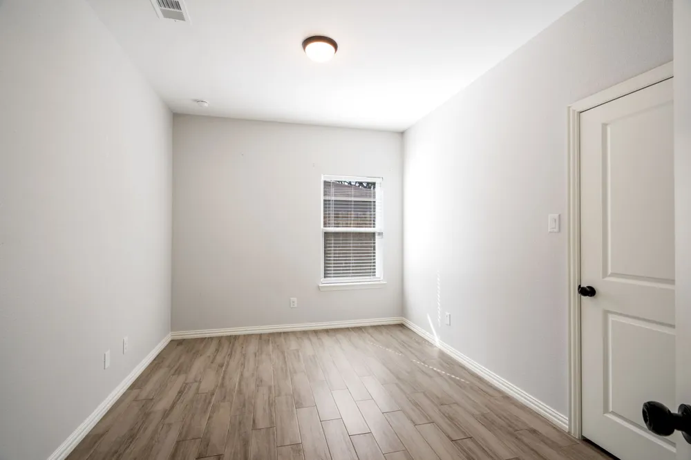 3505 Wood Oak Drive Balch Springs, TX 75180