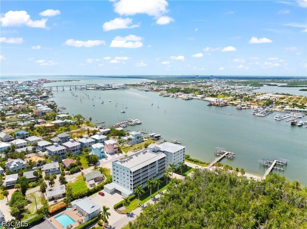 Mango Street #605 Fort Myers Beach, FL 33931