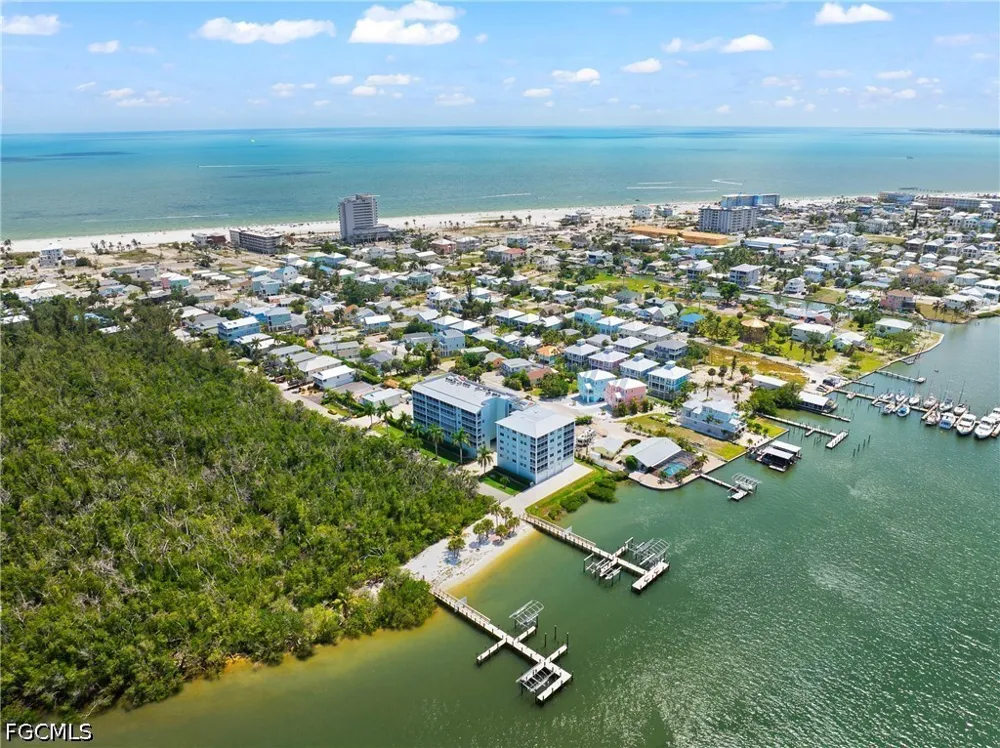 Mango Street #605 Fort Myers Beach, FL 33931
