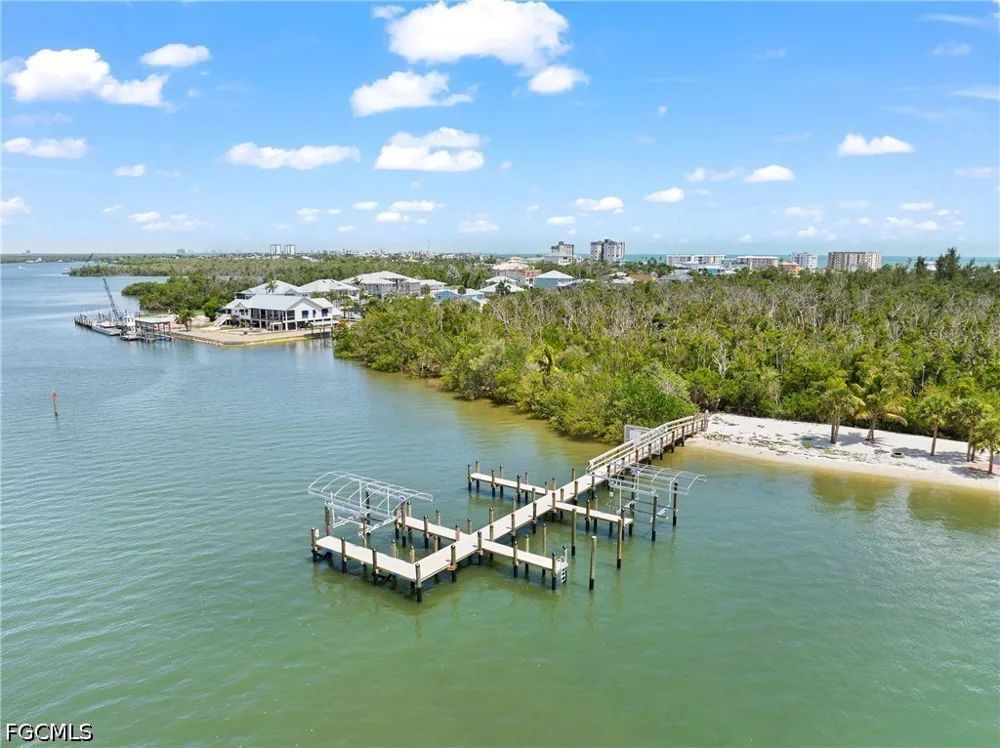 Mango Street #605 Fort Myers Beach, FL 33931