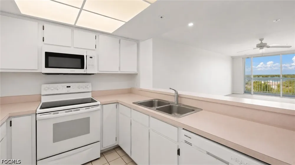 Mango Street #605 Fort Myers Beach, FL 33931