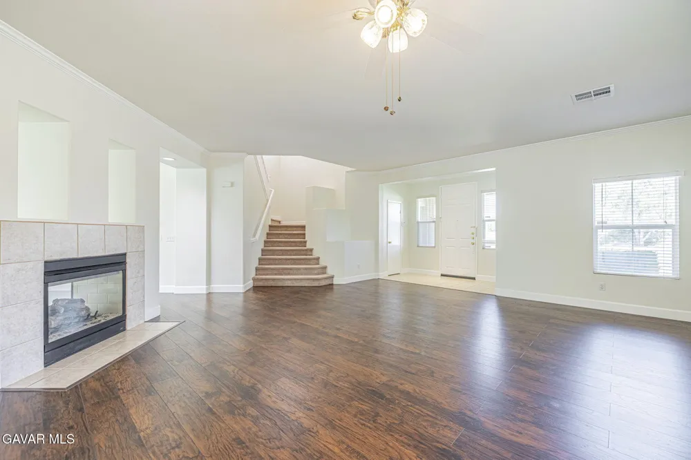 42327 W 42nd Street Quartz Hill, CA 93536
