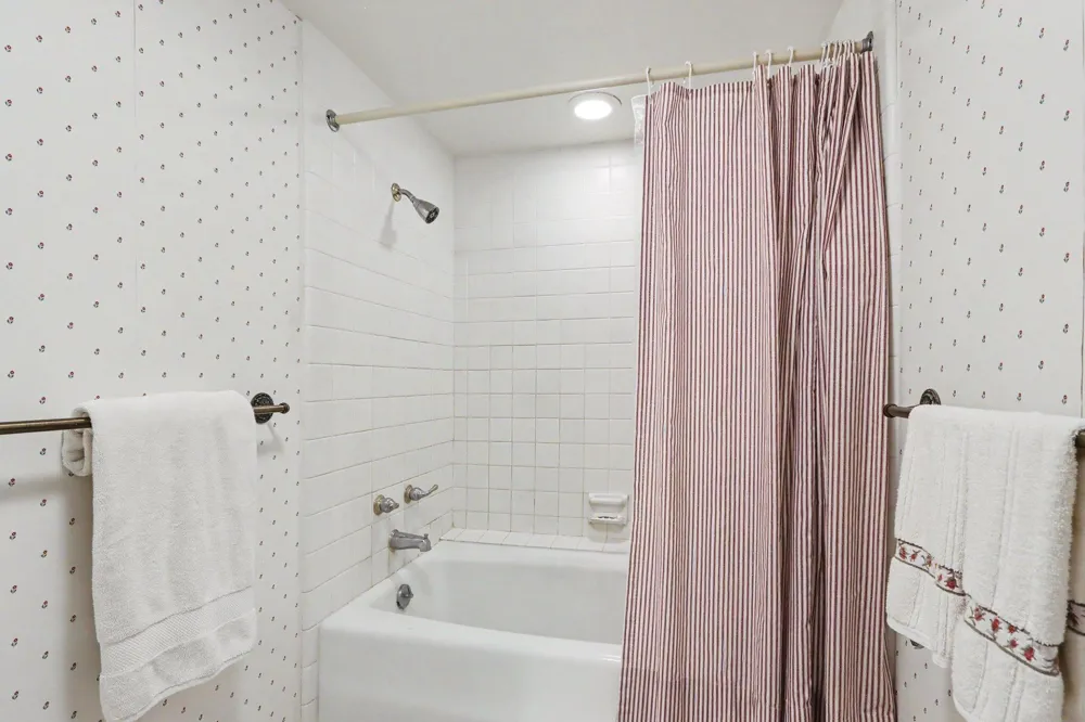 4161 Lake Terrace Drive Kalamazoo City, MI 49008