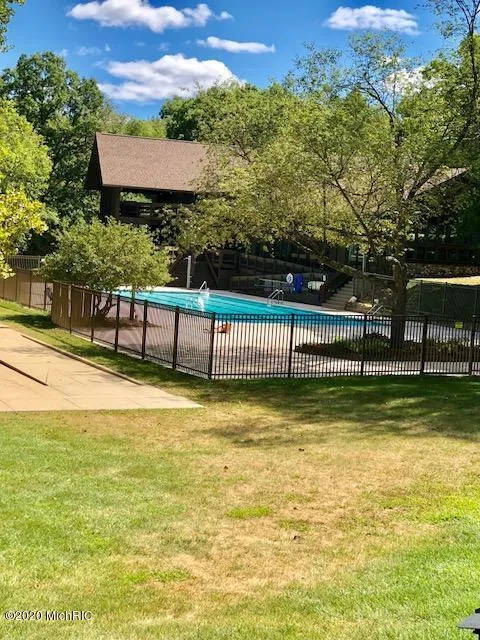 4161 Lake Terrace Drive Kalamazoo City, MI 49008