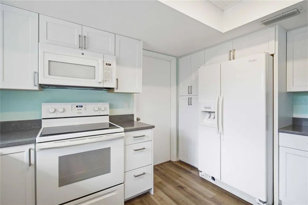 3629 EGERTON CIRCLE Sarasota, FL 34233