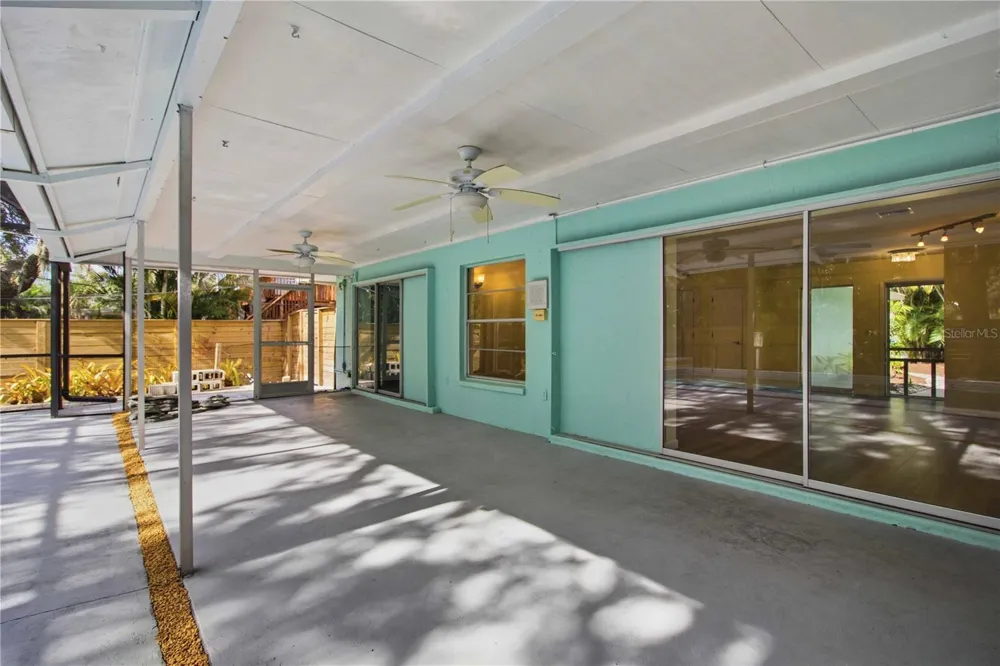 3629 EGERTON CIRCLE Sarasota, FL 34233