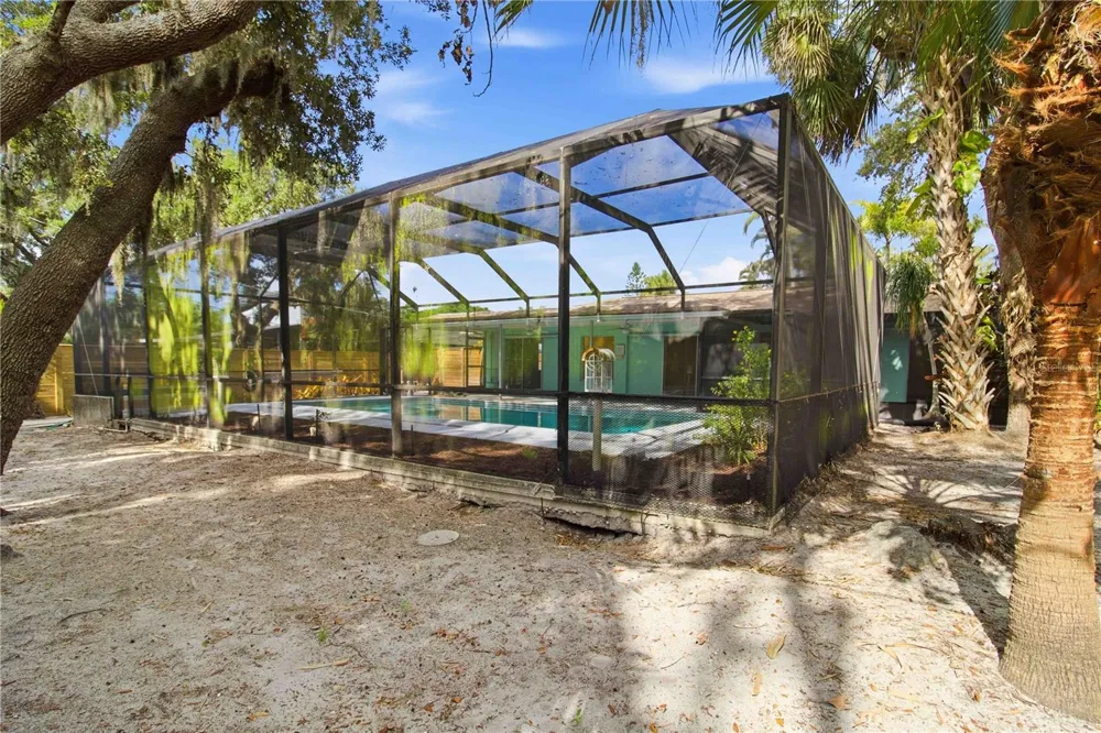 3629 EGERTON CIRCLE Sarasota, FL 34233