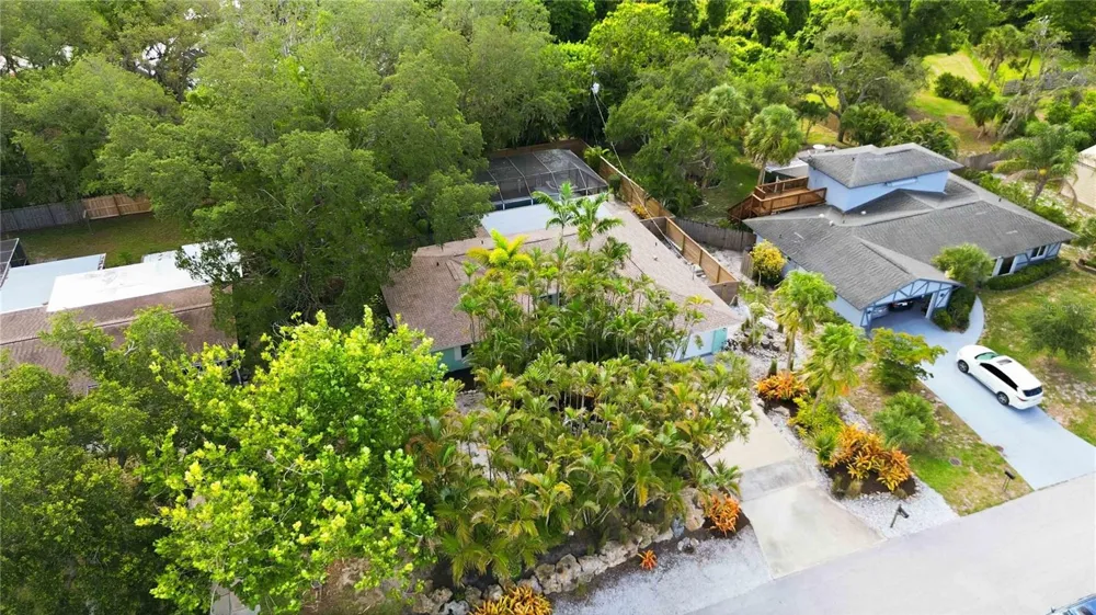 3629 EGERTON CIRCLE Sarasota, FL 34233
