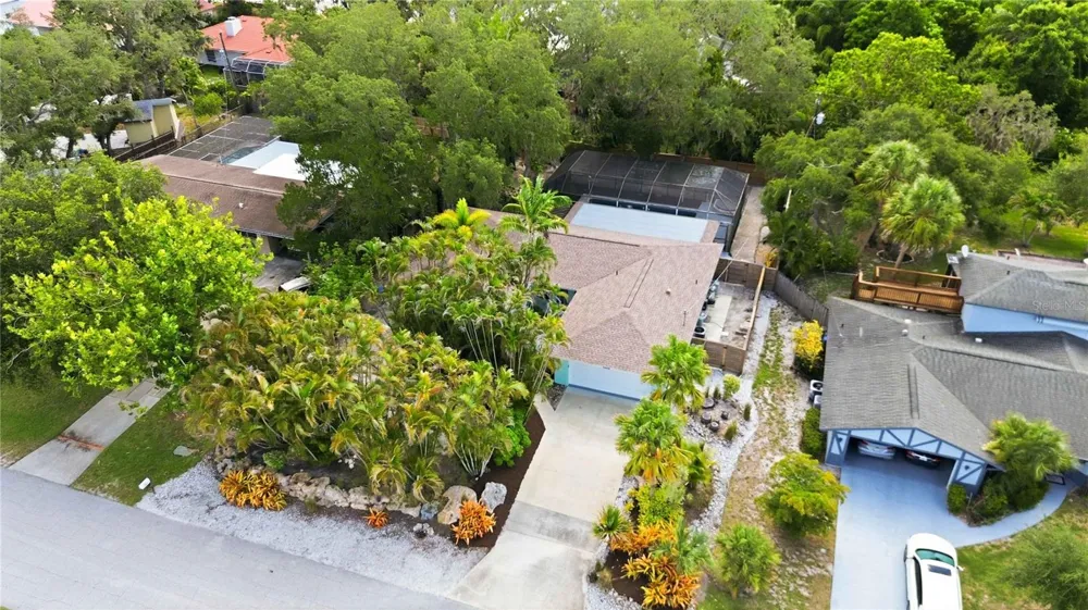 3629 EGERTON CIRCLE Sarasota, FL 34233