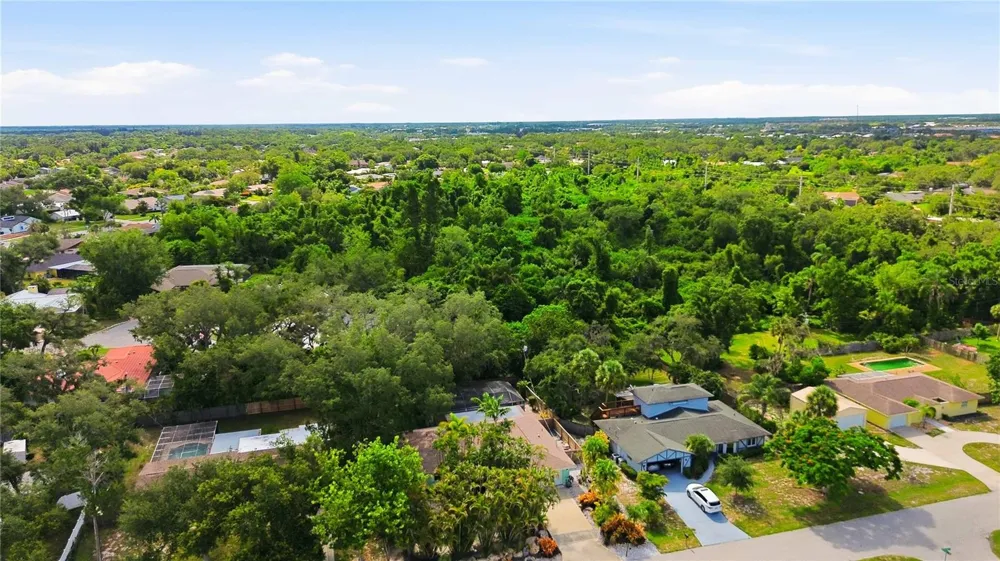 3629 EGERTON CIRCLE Sarasota, FL 34233