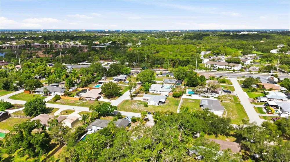 3629 EGERTON CIRCLE Sarasota, FL 34233
