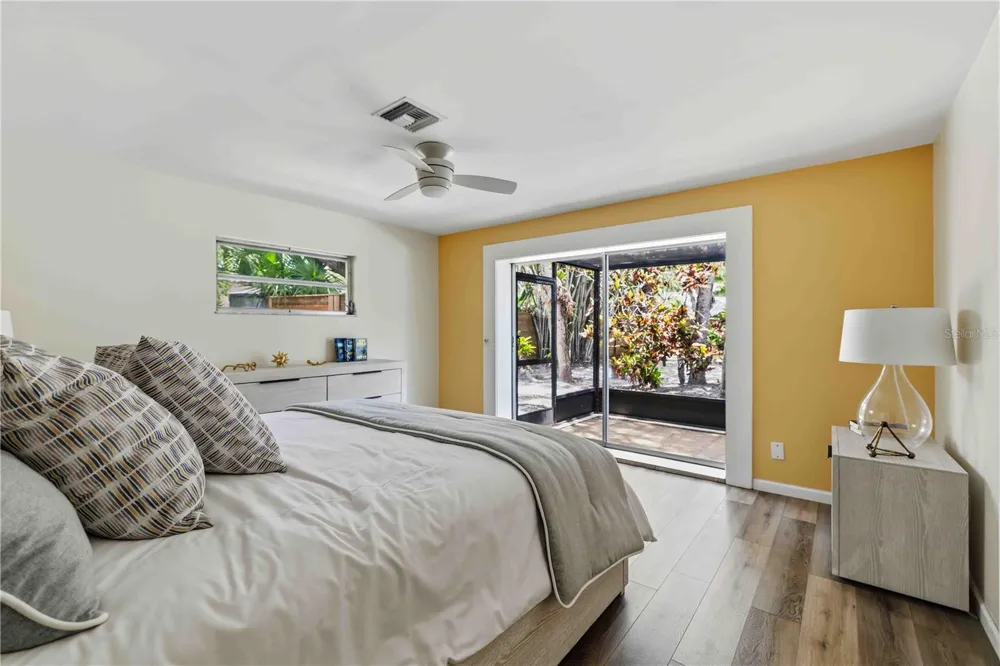 3629 EGERTON CIRCLE Sarasota, FL 34233