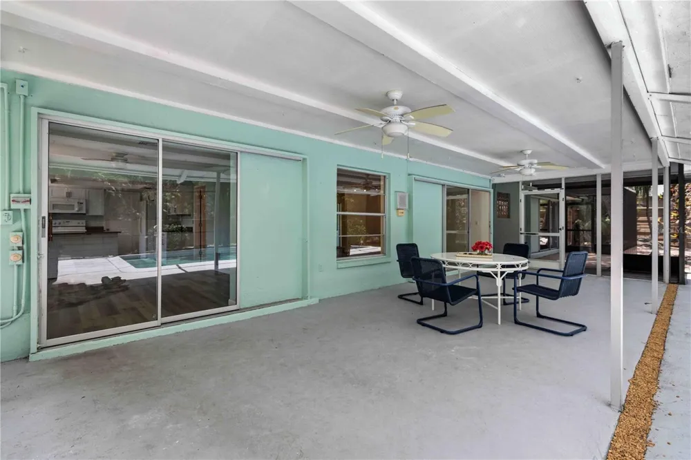 3629 EGERTON CIRCLE Sarasota, FL 34233