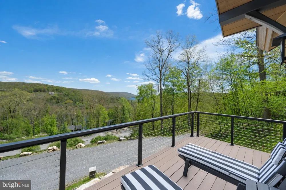 2250 MARSH HILL ROAD Mc Henry, MD 21541