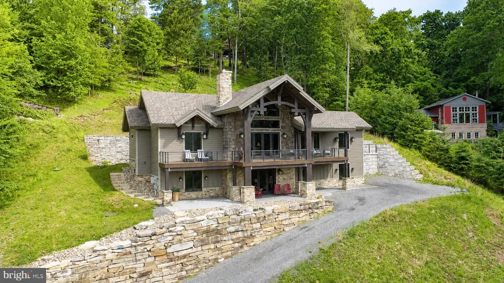 2250 MARSH HILL ROAD Mc Henry, MD 21541