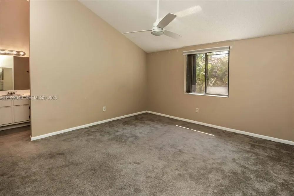 444 SE 14th St Dania Beach, FL 33004