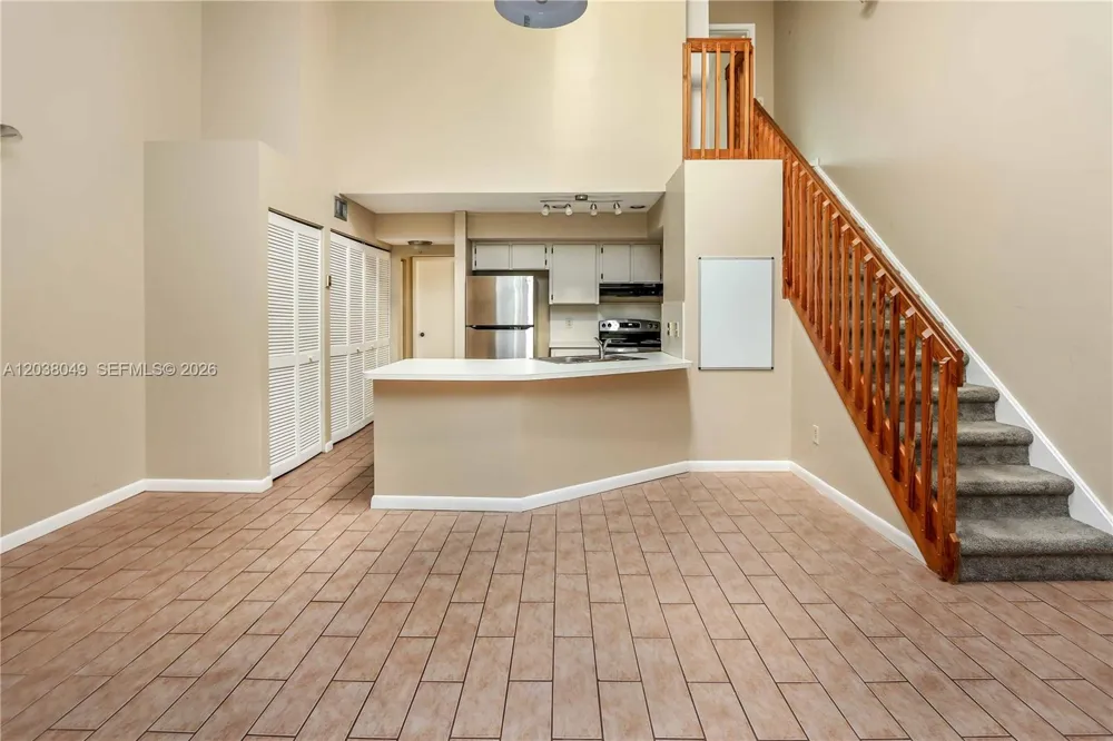 444 SE 14th St Dania Beach, FL 33004