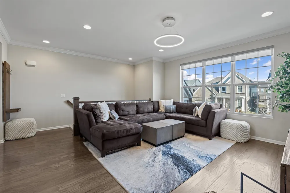 47675 Alden Terrace Northville, MI 48168