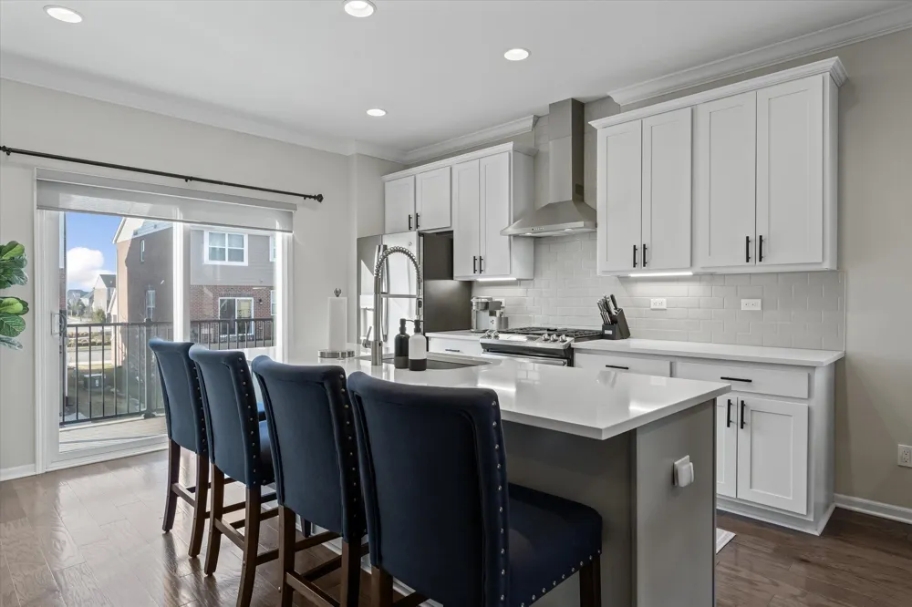 47675 Alden Terrace Northville, MI 48168