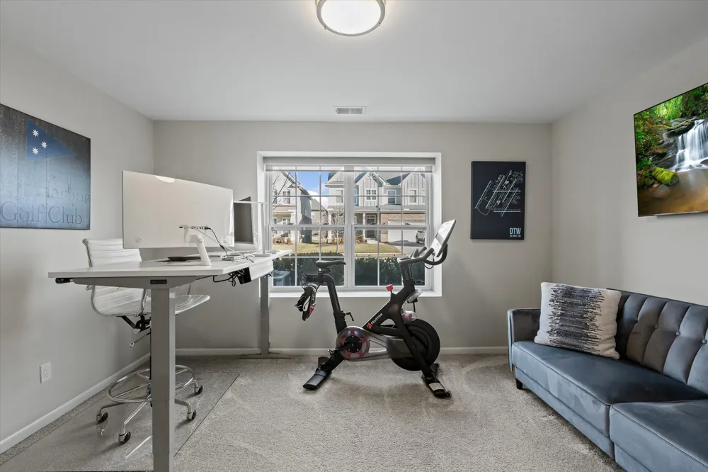 47675 Alden Terrace Northville, MI 48168