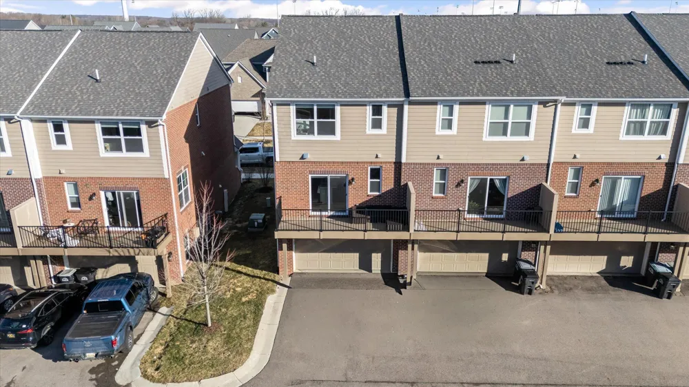 47675 Alden Terrace Northville, MI 48168