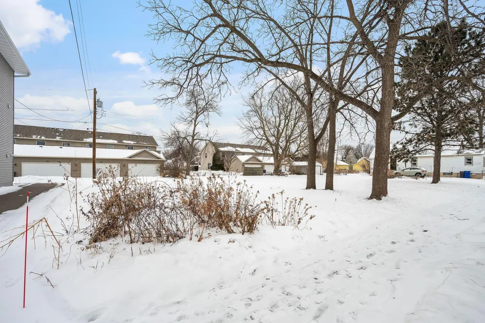 774 W Forster Street Saint Paul, MN 55102