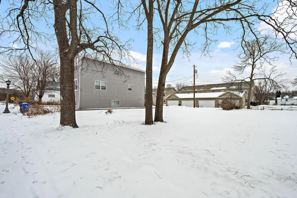 774 W Forster Street Saint Paul, MN 55102