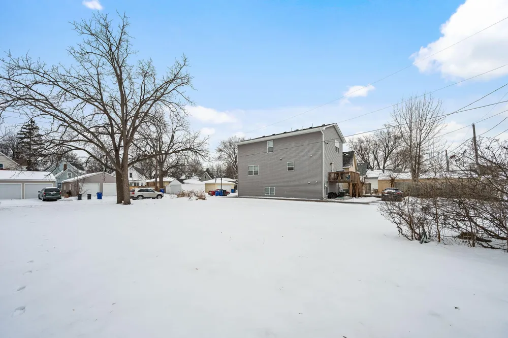 774 W Forster Street Saint Paul, MN 55102