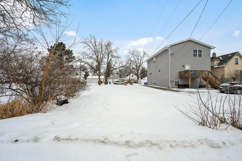 774 W Forster Street Saint Paul, MN 55102