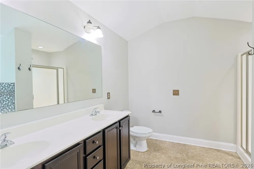 436 Stone Cross Drive Spring Lake, NC 28390