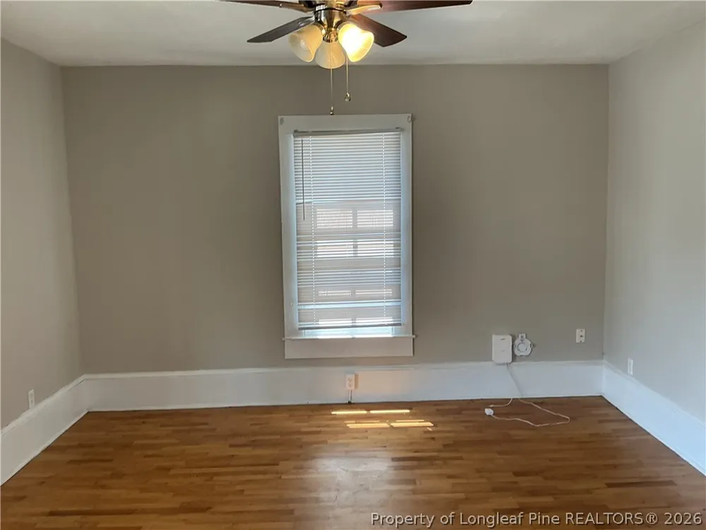 120 W Elwood Avenue Raeford, NC 28376