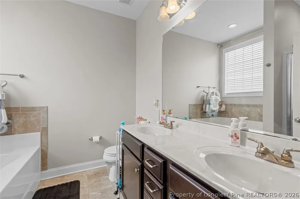 1632 Dulles Road Hope Mills, NC 28348