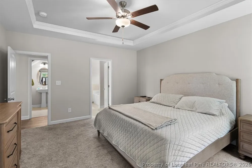 6932 Running Fox Road Hope Mills, NC 28348