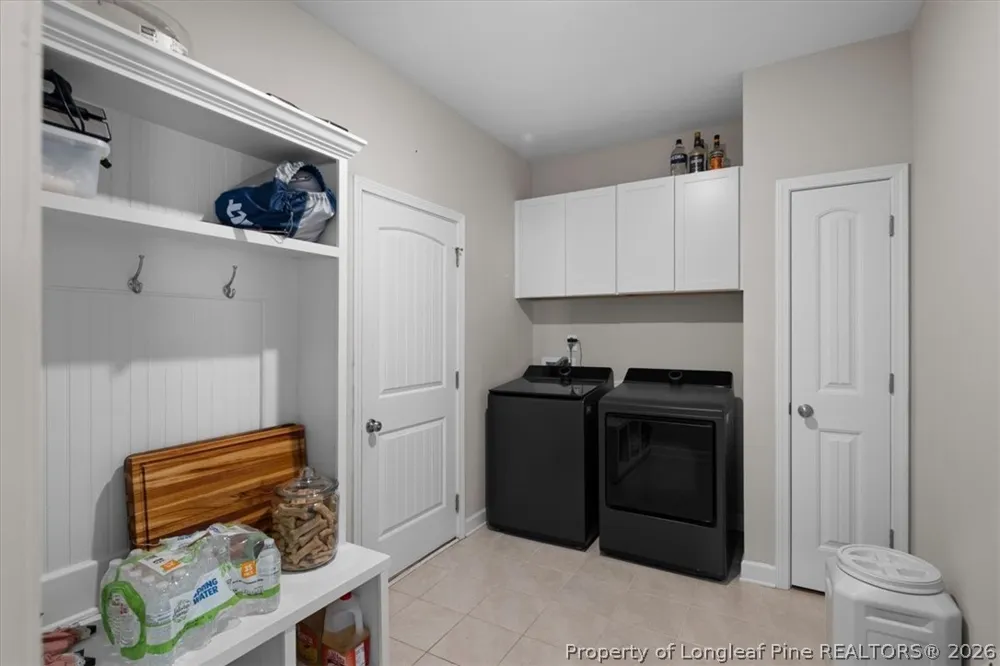 6932 Running Fox Road Hope Mills, NC 28348