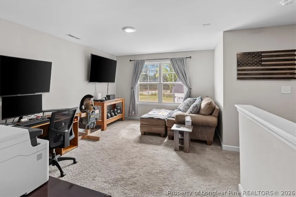 6932 Running Fox Road Hope Mills, NC 28348