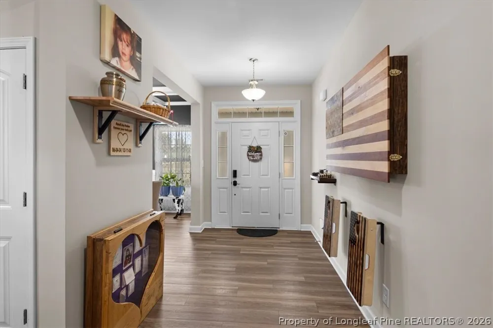 6932 Running Fox Road Hope Mills, NC 28348