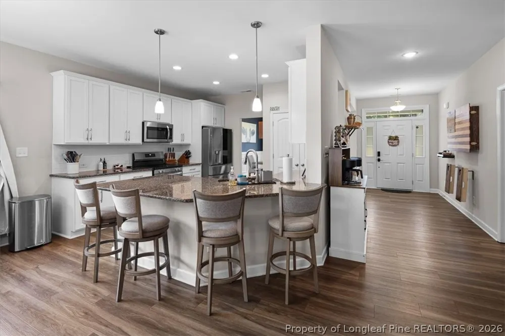 6932 Running Fox Road Hope Mills, NC 28348