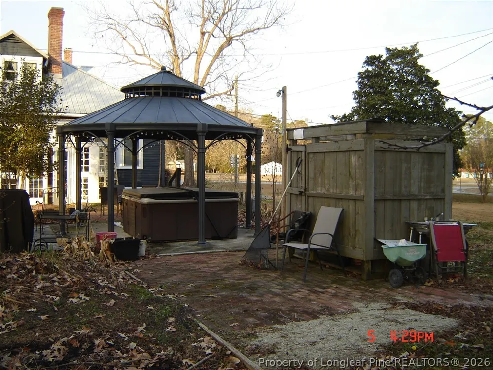 147 BEULAVILLE Highway Richlands, NC 28574