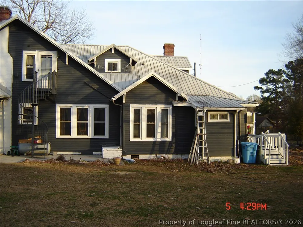 147 BEULAVILLE Highway Richlands, NC 28574