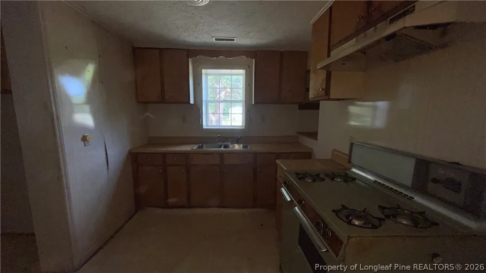 4043 McKethan Street Wade, NC 28395