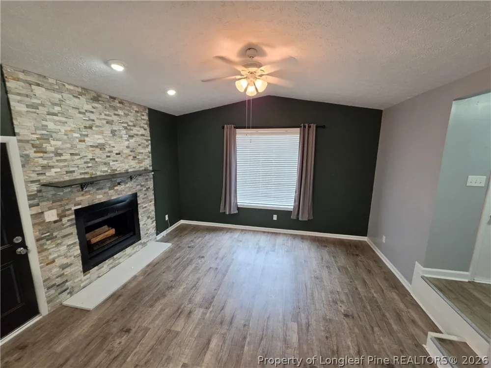 5711 Sagamore Road Hope Mills, NC 28348
