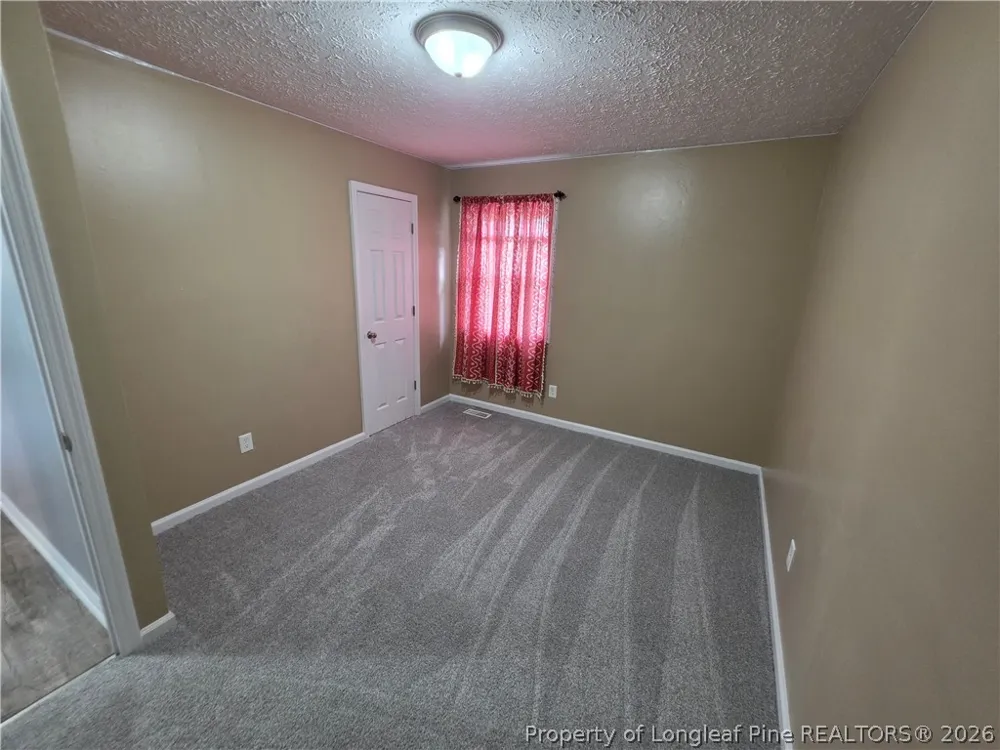 5711 Sagamore Road Hope Mills, NC 28348